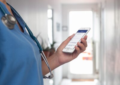 Having difficulty getting new staff up to speed with operational, clinical and IT information and workflows – Med App has you covered.